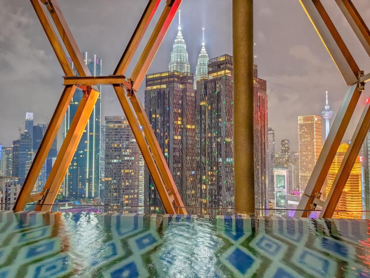קואלה לומפור Scarletz Suites Klcc Twin Tower By Purple Orchid מראה חיצוני תמונה