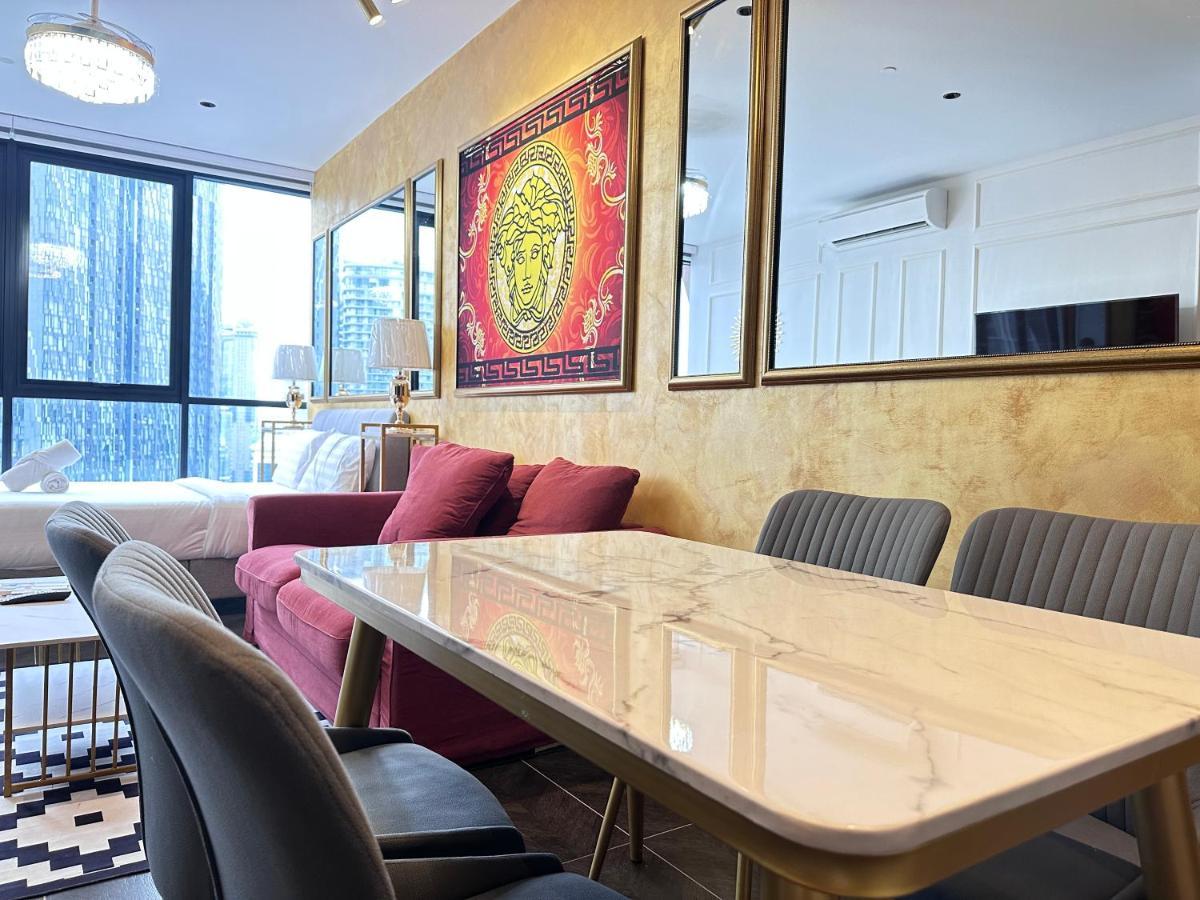 קואלה לומפור Scarletz Suites Klcc Twin Tower By Purple Orchid מראה חיצוני תמונה