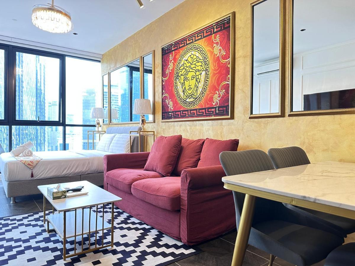 קואלה לומפור Scarletz Suites Klcc Twin Tower By Purple Orchid מראה חיצוני תמונה