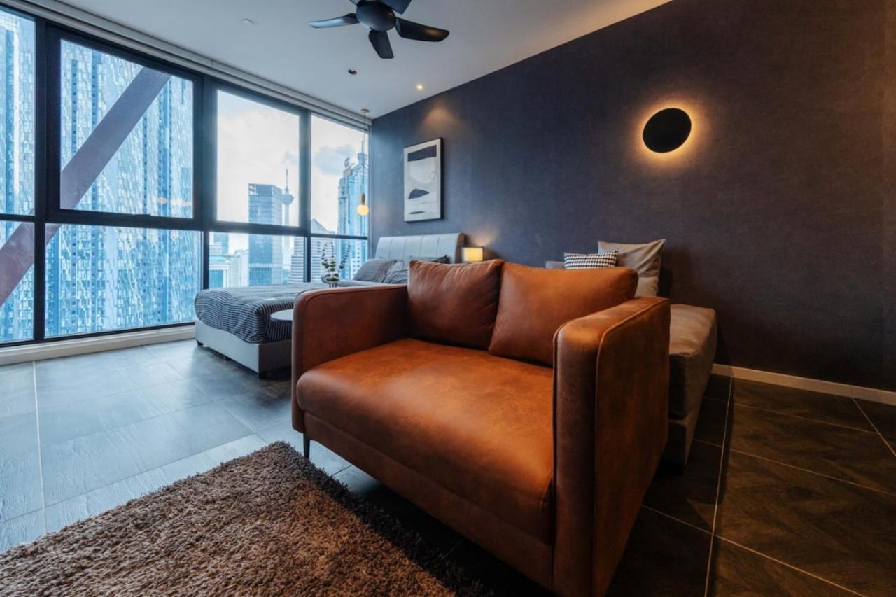 קואלה לומפור Scarletz Suites Klcc Twin Tower By Purple Orchid מראה חיצוני תמונה