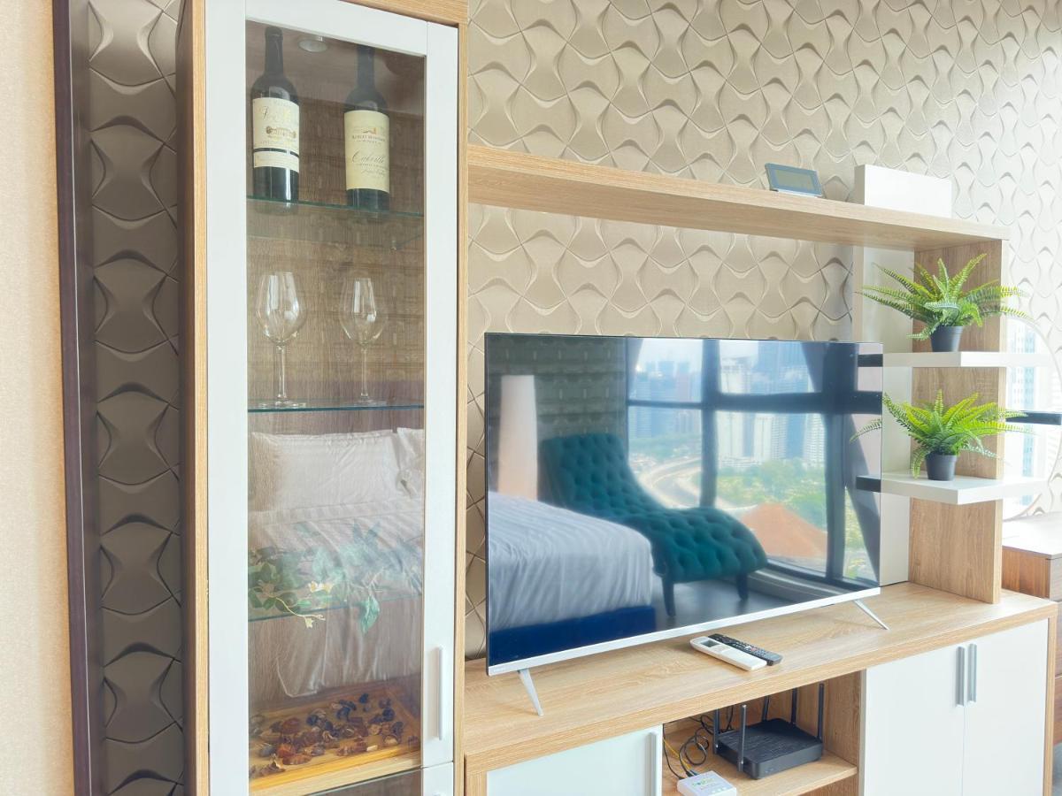 קואלה לומפור Scarletz Suites Klcc Twin Tower By Purple Orchid מראה חיצוני תמונה