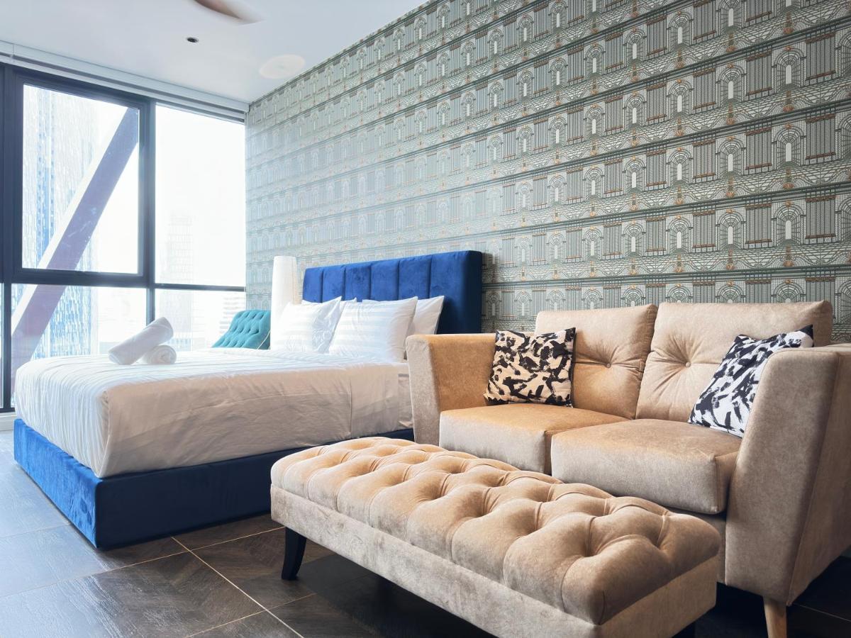 קואלה לומפור Scarletz Suites Klcc Twin Tower By Purple Orchid מראה חיצוני תמונה