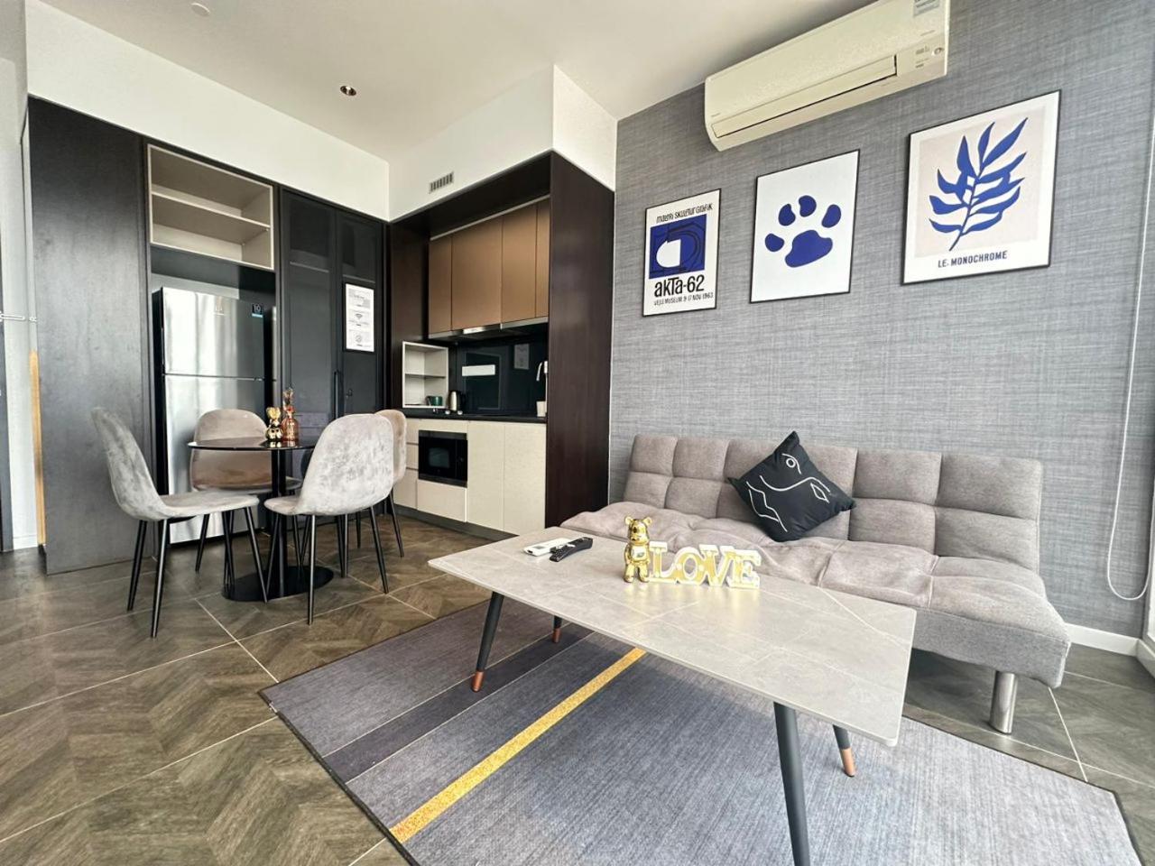 קואלה לומפור Scarletz Suites Klcc Twin Tower By Purple Orchid מראה חיצוני תמונה